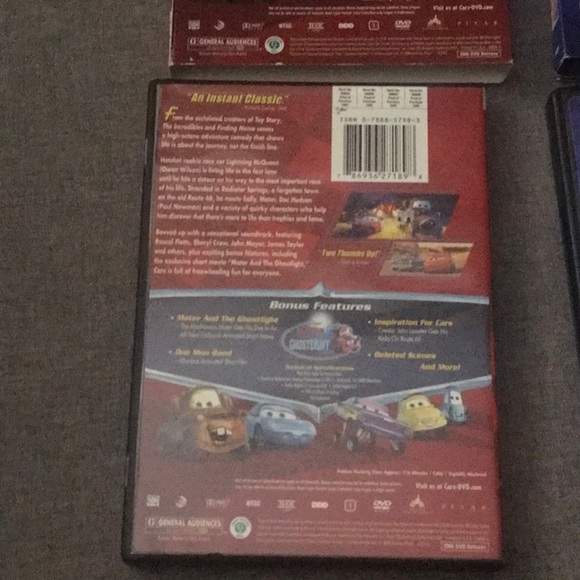 Disney Pixar widescreen Cars + platinum edition Cinderella 2 disc dvd set - Picture 6 of 6